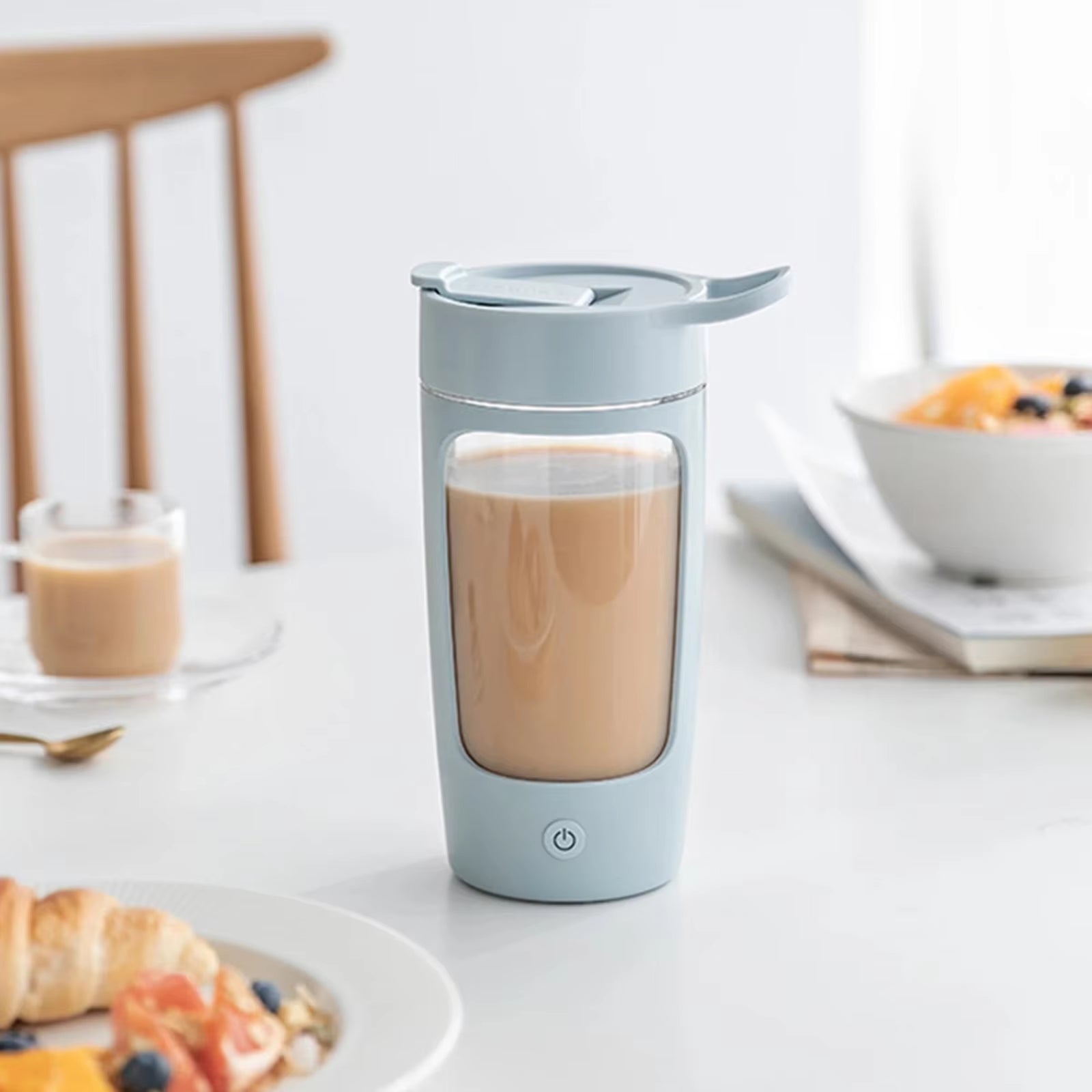 2025 New Automatic Stirring Cup 650Ml Fitness Sports Lipoprotein Powder Cup Electric Shaker Cup USB Portable Milk Shake Cup